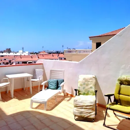 Family Close To The Sea * Los Cristianos (Tenerife)