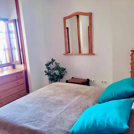 Family Close To The Sea